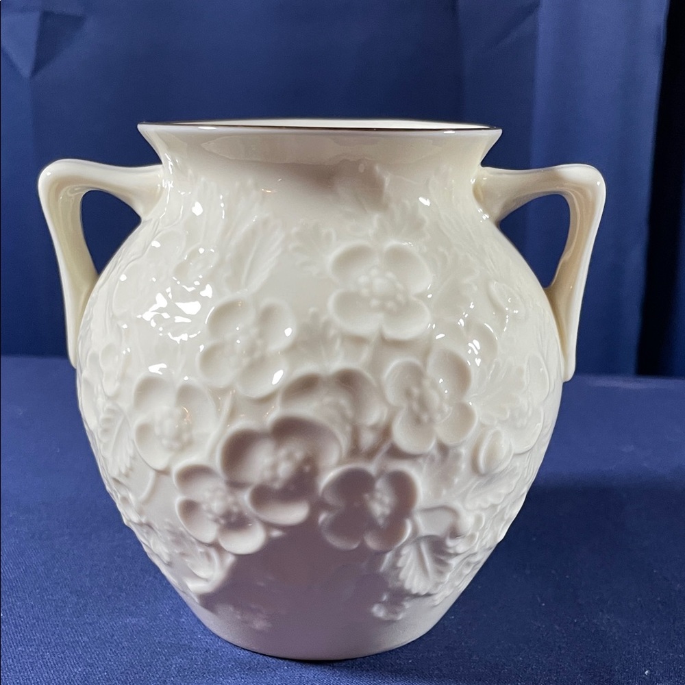 Lenox Dogwood Blossom Embossed Double Handle Urn Shaped Vase with Gold Trim